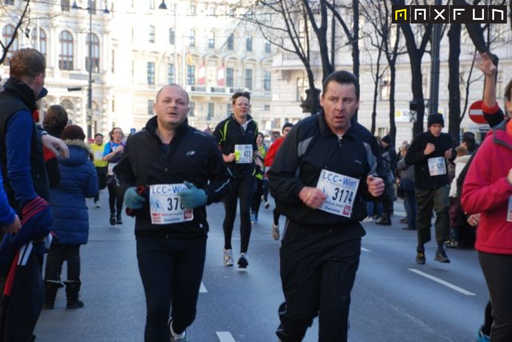 Foto silvesterlauf1_225.jpg