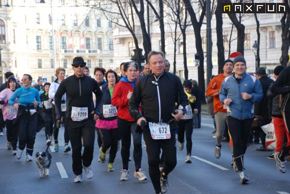 Foto silvesterlauf1_275.jpg