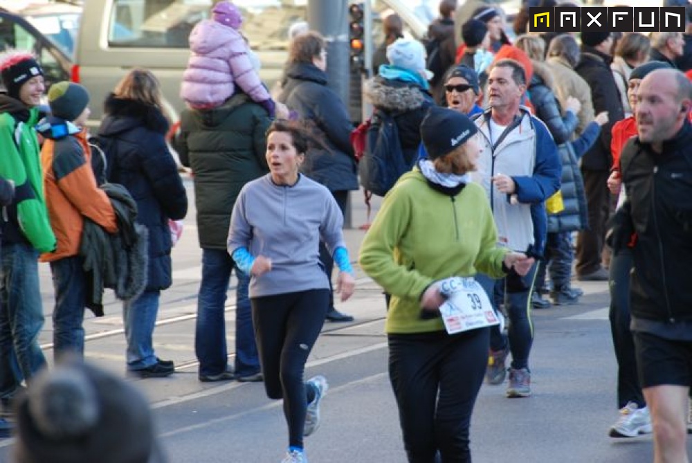 Foto silvesterlauf1_445.jpg